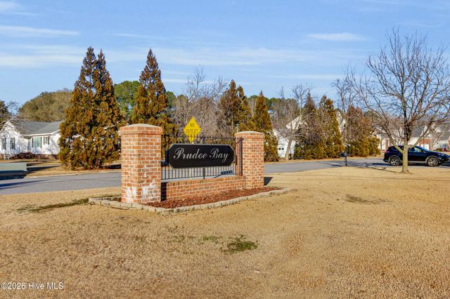 1329 Whitten Court, Greenville, NC 27858