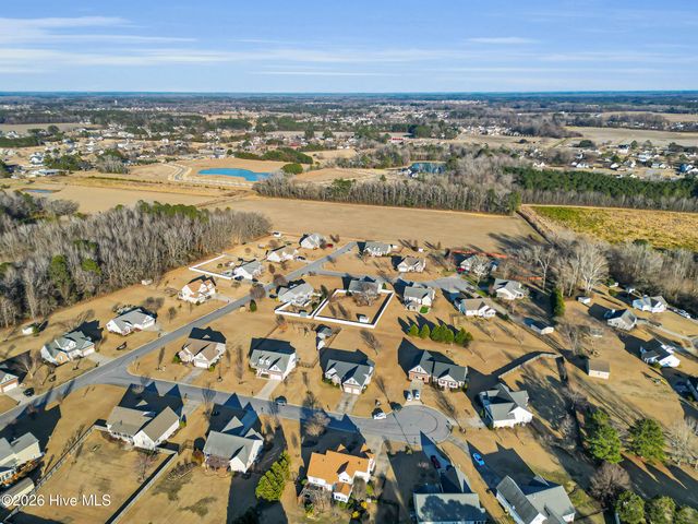 1329 Whitten Court, Greenville, NC 27858