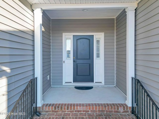 1329 Whitten Court, Greenville, NC 27858