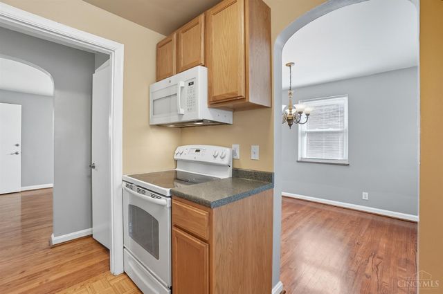 3795 Meadowlark Lane, Fairfax, OH 45227