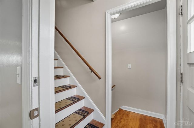 3795 Meadowlark Lane, Fairfax, OH 45227