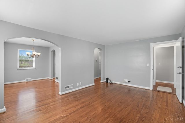 3795 Meadowlark Lane, Fairfax, OH 45227