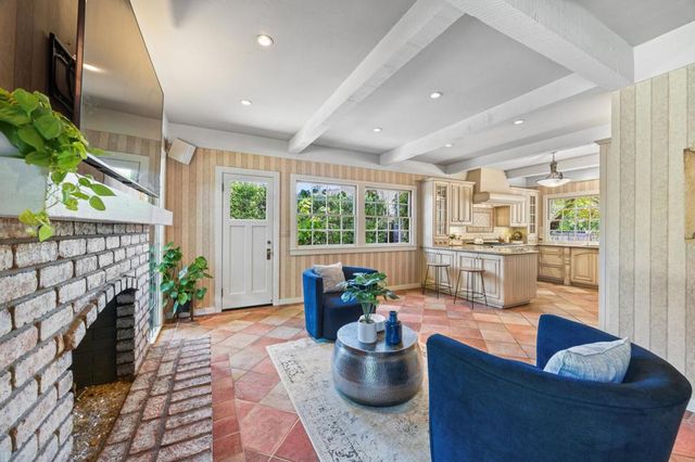 828 Blandford Boulevard, Redwood City, CA 94062