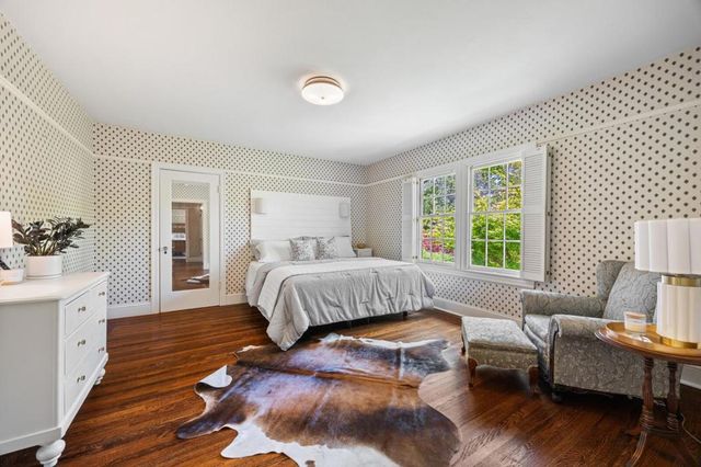 828 Blandford Boulevard, Redwood City, CA 94062