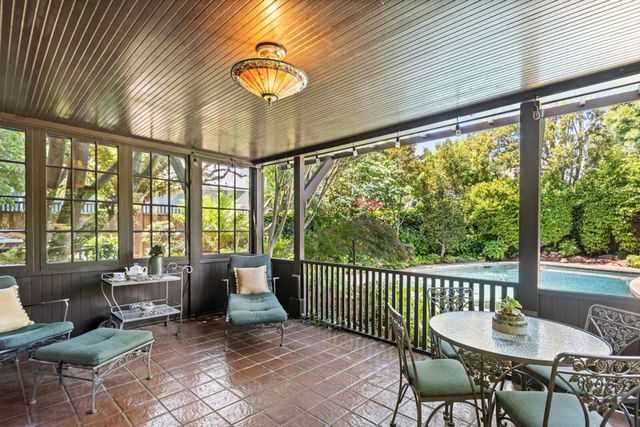 828 Blandford Boulevard, Redwood City, CA 94062
