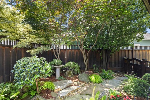 828 Blandford Boulevard, Redwood City, CA 94062