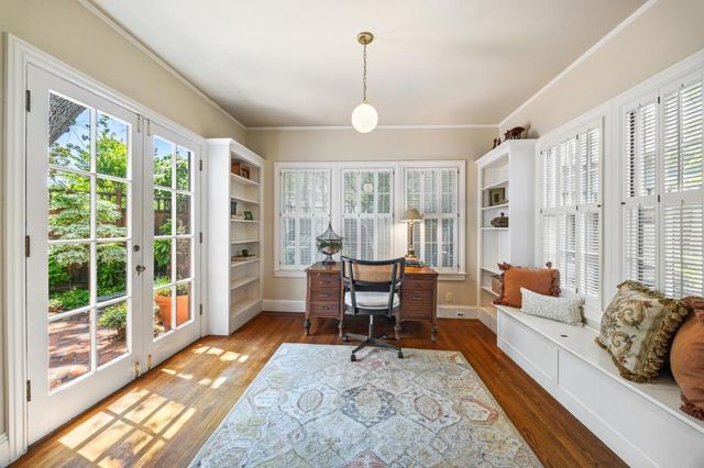 828 Blandford Boulevard, Redwood City, CA 94062