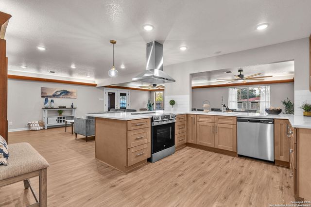 212 Atwater, Castle Hills, TX 78213