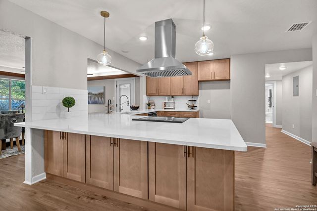 212 Atwater, Castle Hills, TX 78213