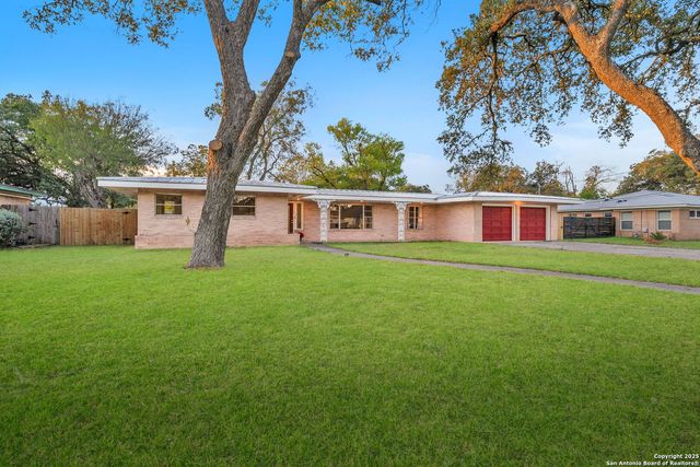 212 Atwater, Castle Hills, TX 78213