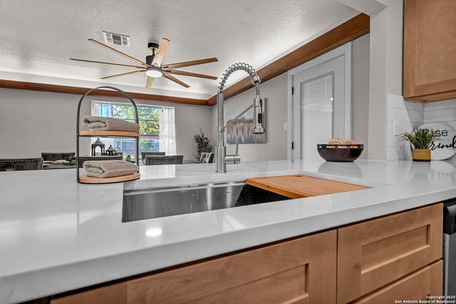 212 Atwater, Castle Hills, TX 78213