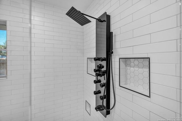 212 Atwater, Castle Hills, TX 78213