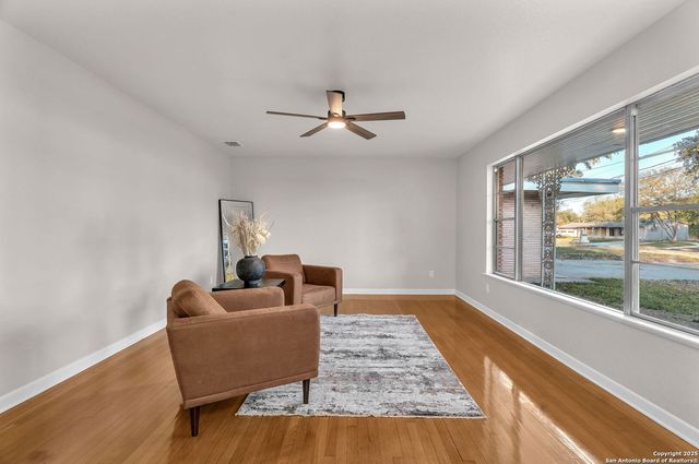 212 Atwater, Castle Hills, TX 78213