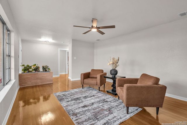 212 Atwater, Castle Hills, TX 78213