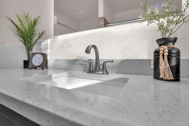 212 Atwater, Castle Hills, TX 78213