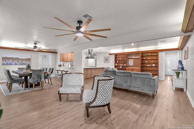 212 Atwater, Castle Hills, TX 78213