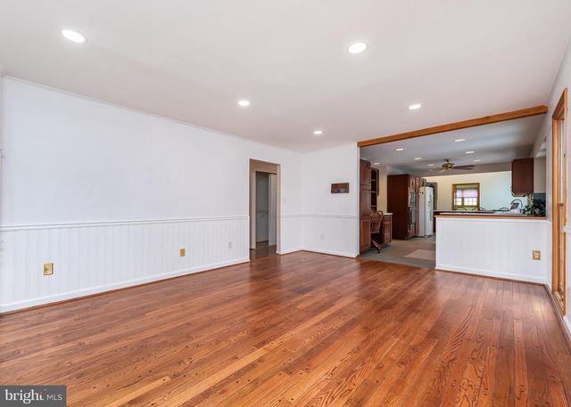 4945 W RUNNING BROOK RD, Columbia, MD 21044