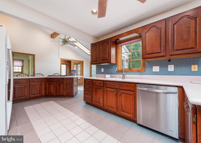 4945 W RUNNING BROOK RD, Columbia, MD 21044