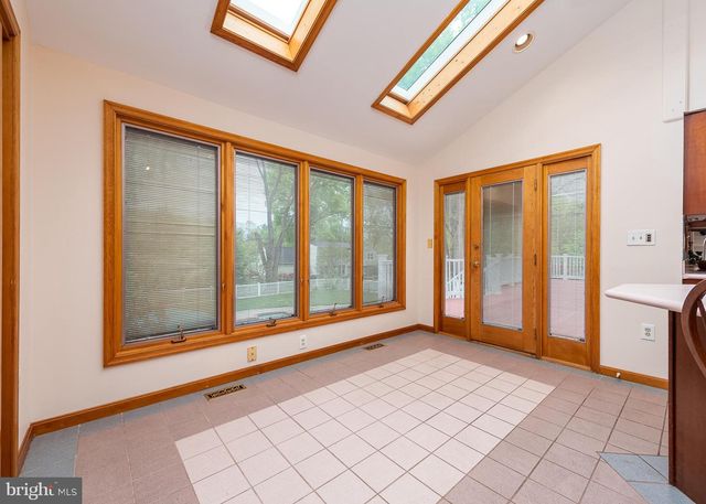 4945 W RUNNING BROOK RD, Columbia, MD 21044