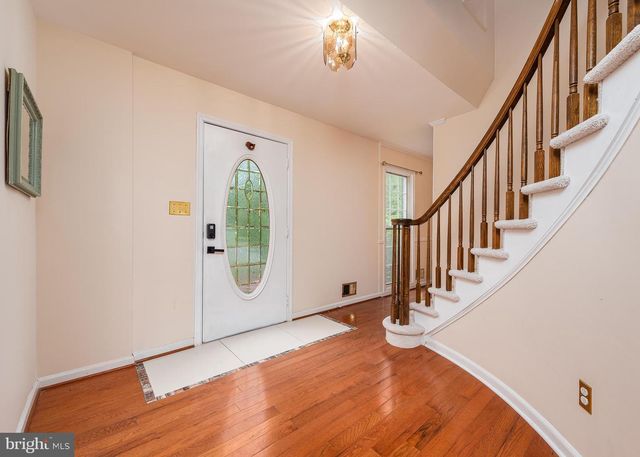 4945 W RUNNING BROOK RD, Columbia, MD 21044