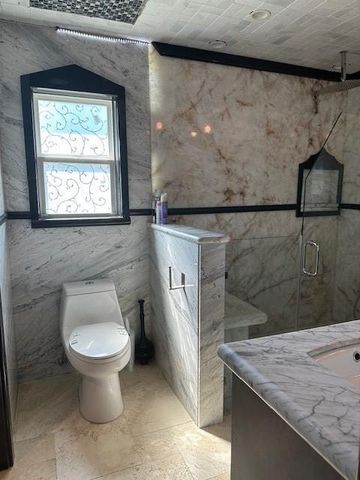 2214 Briarview Drive, Houston, TX 77077