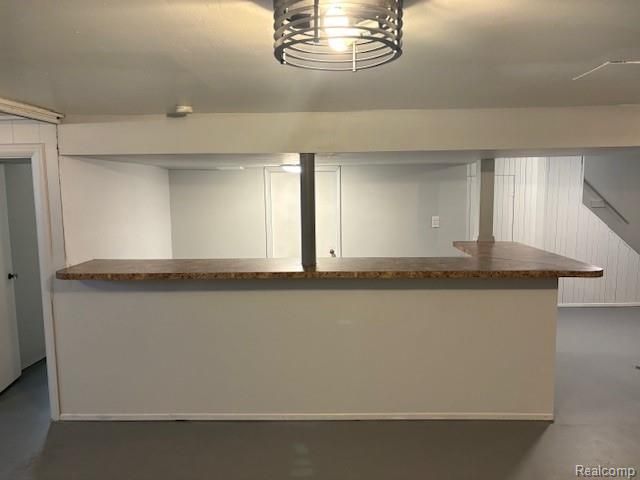 23040 Church Street, Oak Park, MI 48237
