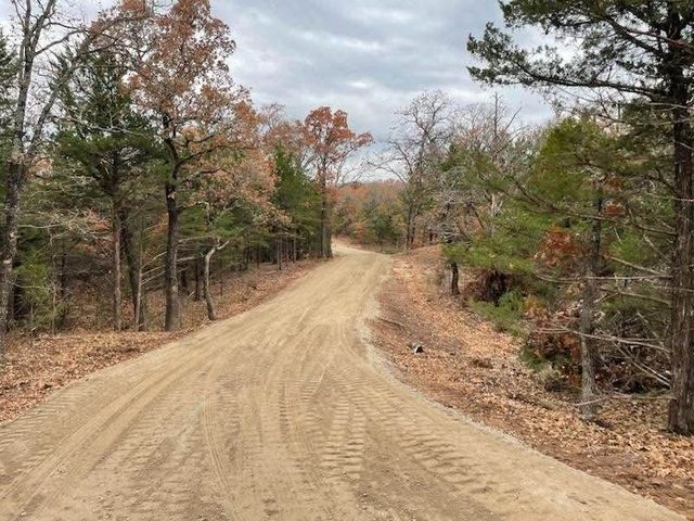 208 Red Top Road, Valley View, TX 76272