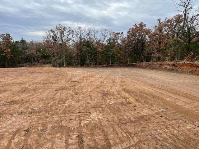 208 Red Top Road, Valley View, TX 76272