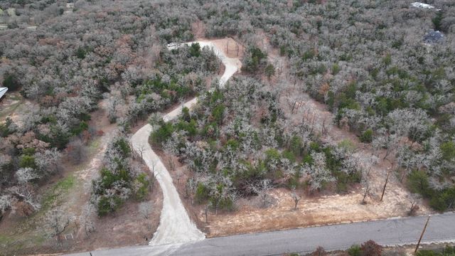 208 Red Top Road, Valley View, TX 76272