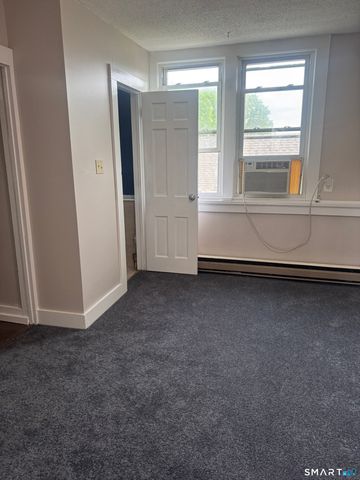 445 New Britain Road 3rd flr, Berlin, CT 06037