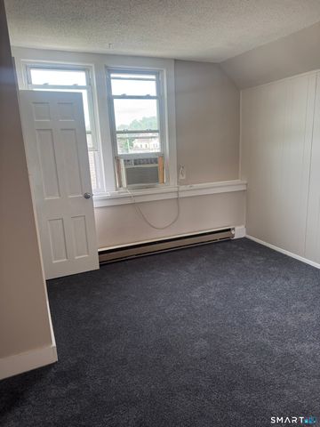 445 New Britain Road 3rd flr, Berlin, CT 06037