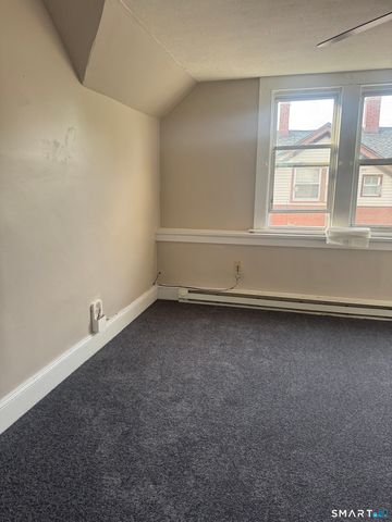 445 New Britain Road 3rd flr, Berlin, CT 06037