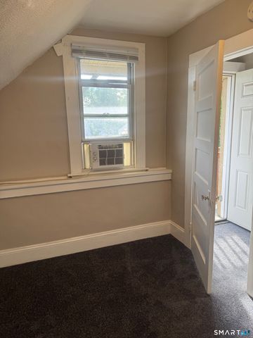 445 New Britain Road 3rd flr, Berlin, CT 06037