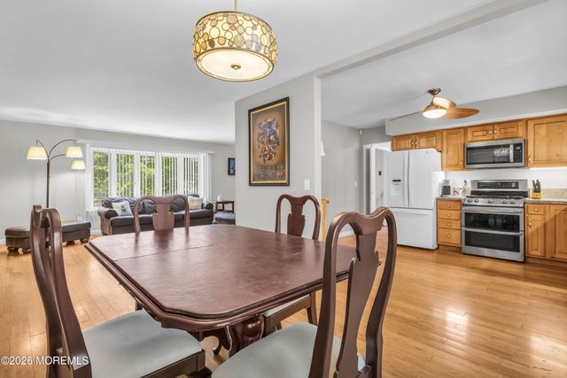 141 London Court, Toms River, NJ 08753