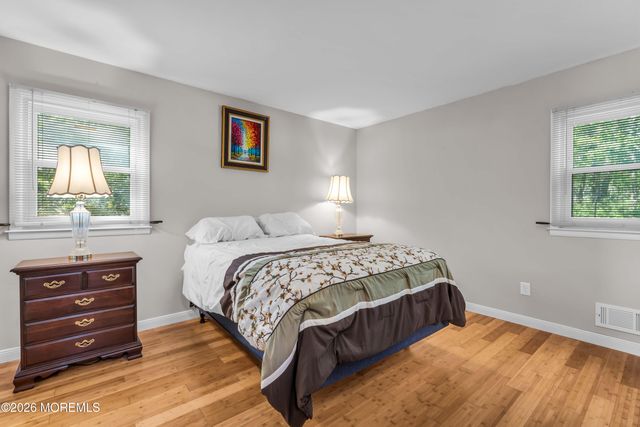 141 London Court, Toms River, NJ 08753