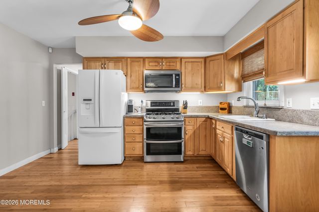 141 London Court, Toms River, NJ 08753