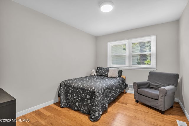 141 London Court, Toms River, NJ 08753
