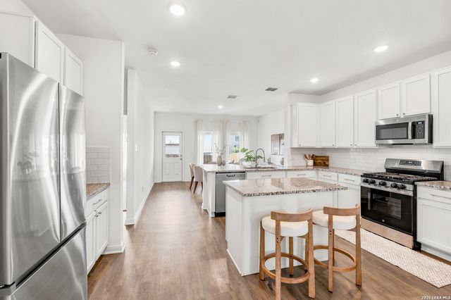 6618 CIBOLO SPGS, Converse, TX 78109