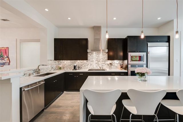 1802 Huldy, Houston, TX 77019