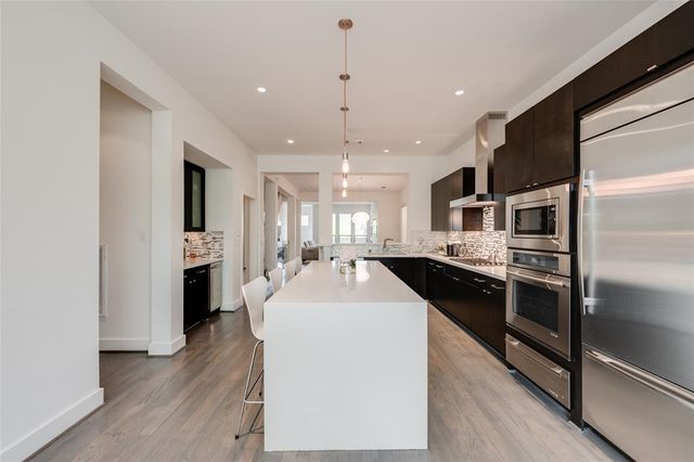 1802 Huldy, Houston, TX 77019
