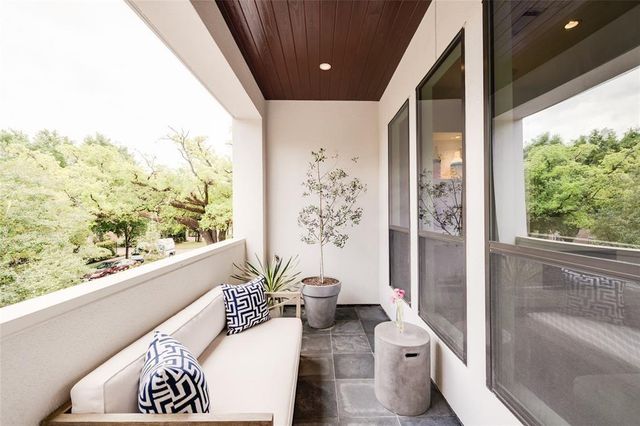 1802 Huldy, Houston, TX 77019