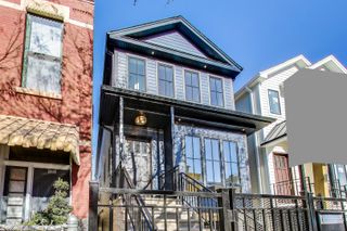 2036 W ERIE Street, Chicago, IL 60612