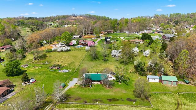 790 Fall Creek Road, Blountville, TN 37617