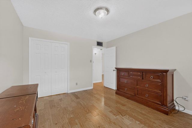 9308 Las Calabazillas Road NE, Albuquerque, NM 87111