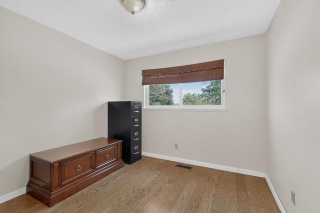 9308 Las Calabazillas Road NE, Albuquerque, NM 87111