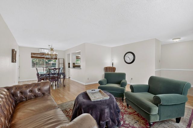 9308 Las Calabazillas Road NE, Albuquerque, NM 87111