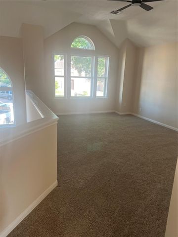 8023 Carmel Circle, Houston, TX 77095