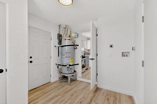 5707 Aztec Road NE, Albuquerque, NM 87110