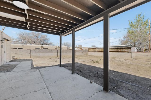 5707 Aztec Road NE, Albuquerque, NM 87110