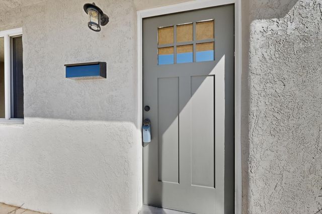 5707 Aztec Road NE, Albuquerque, NM 87110